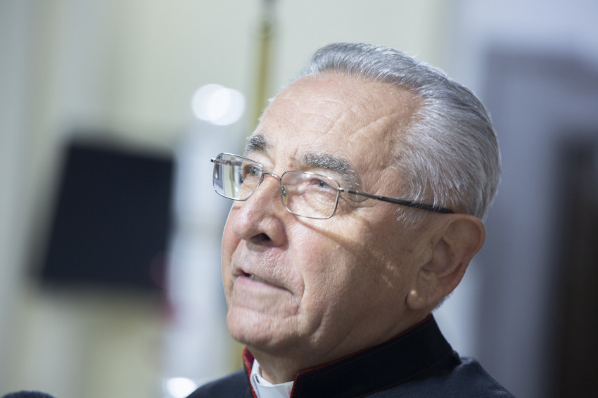Fodor Andrásnak, a Debrecen-Nyíregyházi Egyházmegye nyugalmazott püspöki helynöke